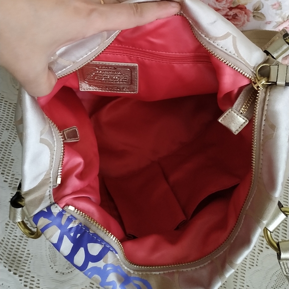 Authentic Coach Poppy F20762 Daisy Floral Gold Glitter Shoulder bag - Picture 9 of 17